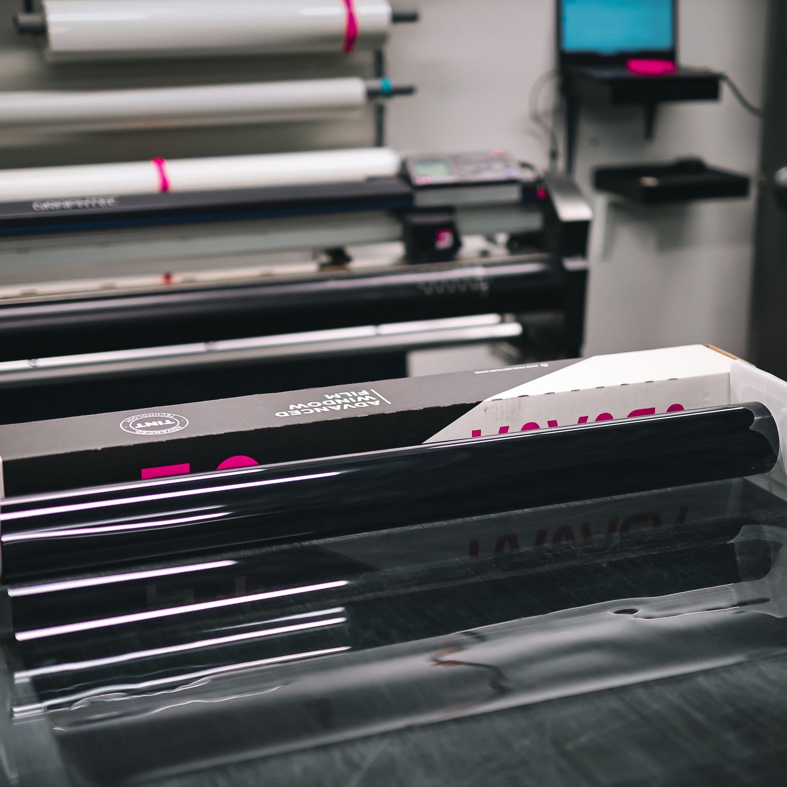 Heat Transfer Vinyl Roll - 12" x 15ft