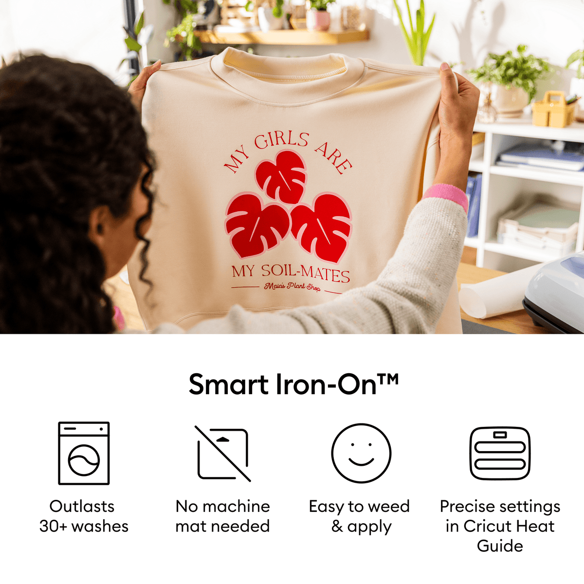 Cricut® Smart Iron-On™ Vinyl Matless Heat Transfer Vinyl (3 ft), 13 x36, Gold — product image 2