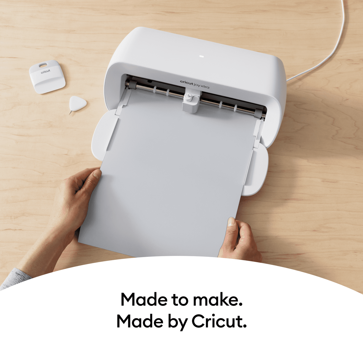 Cricut Joy Xtra™ Smart Iron-On™ Vinyl Heat Transfer Vinyl (24 in), 9.5" x 24", Translucent Blue — product image 4