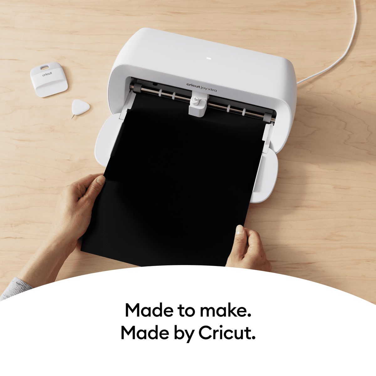 Cricut Joy Xtra™ Smart Iron-On™ Vinyl Heat Transfer Vinyl (24 in), 9.5" x 24", Black — product image 4