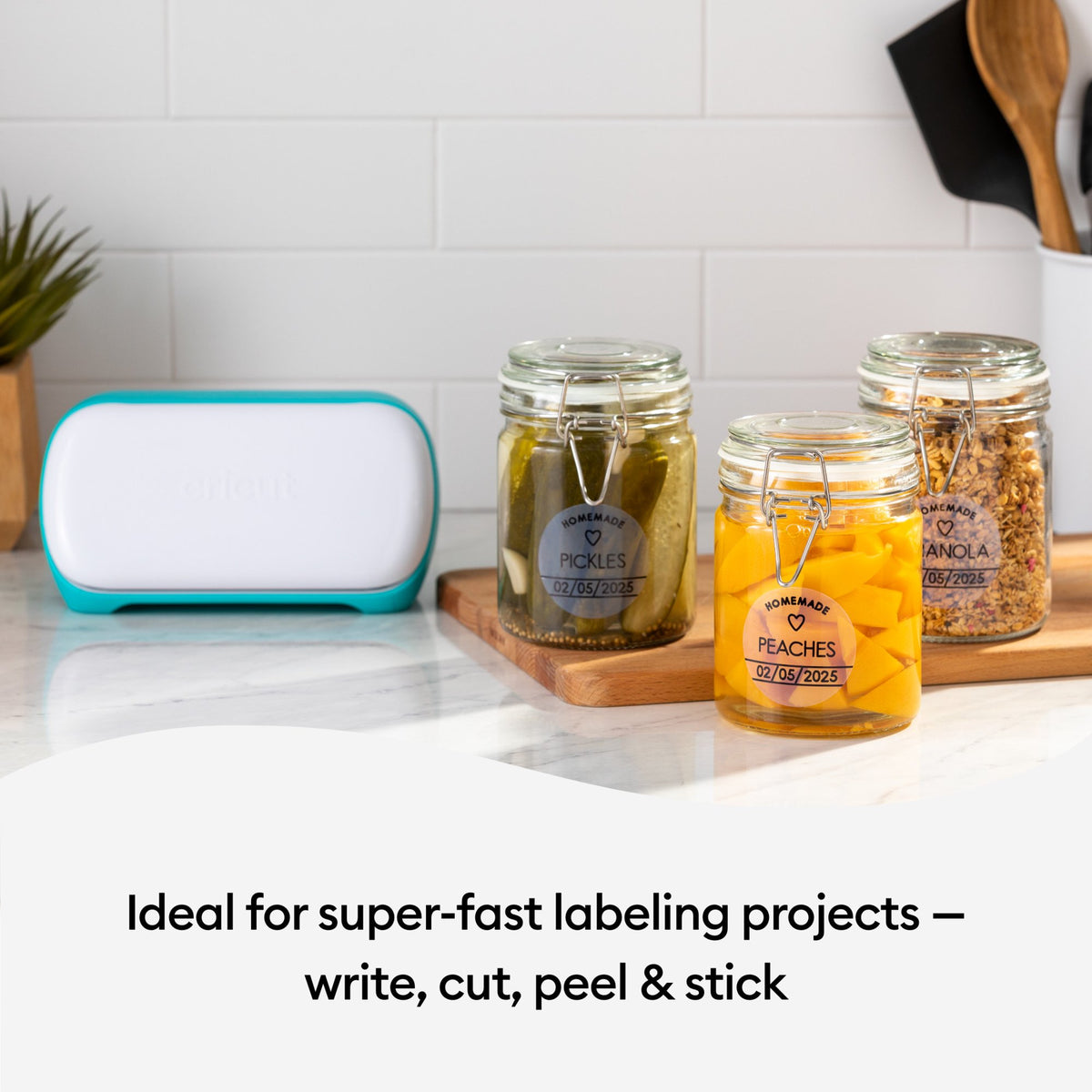 Cricut Joy Smart Label Writable Vinyl - Permanent, 5.5" x 13" — product image 6
