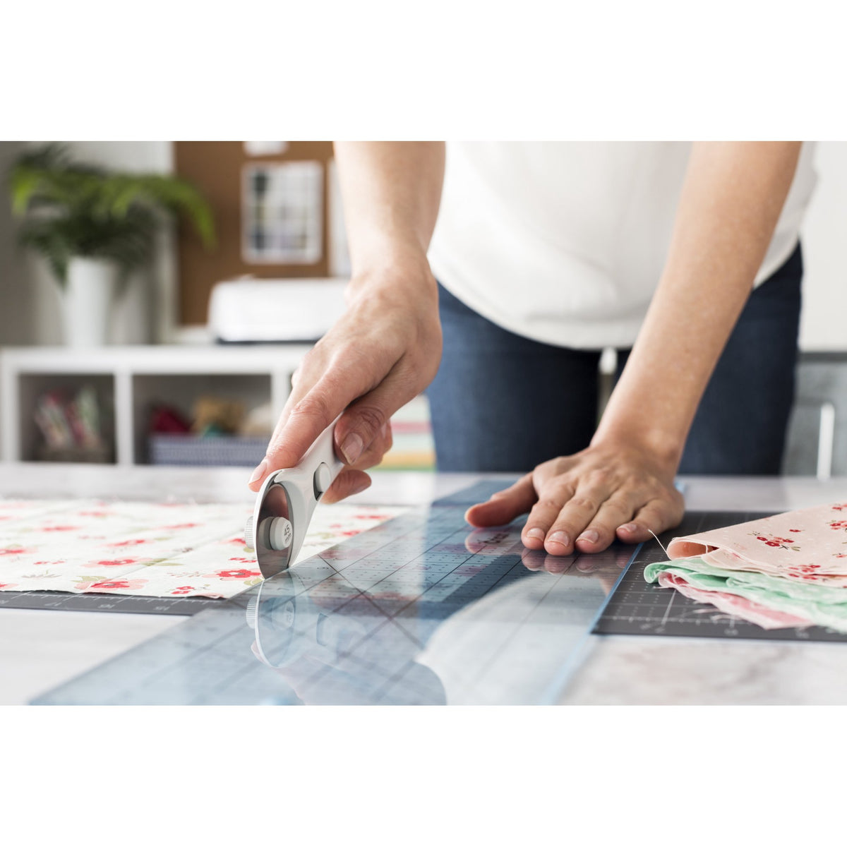 Cricut® Rotary Cutter, 45 mm — product image 6