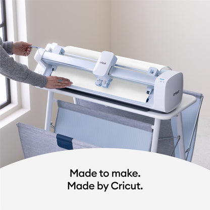 Cricut Venture Smart Iron-On Vinyl Glitter (25 in x 5 ft), 25" x 60" — product image 4