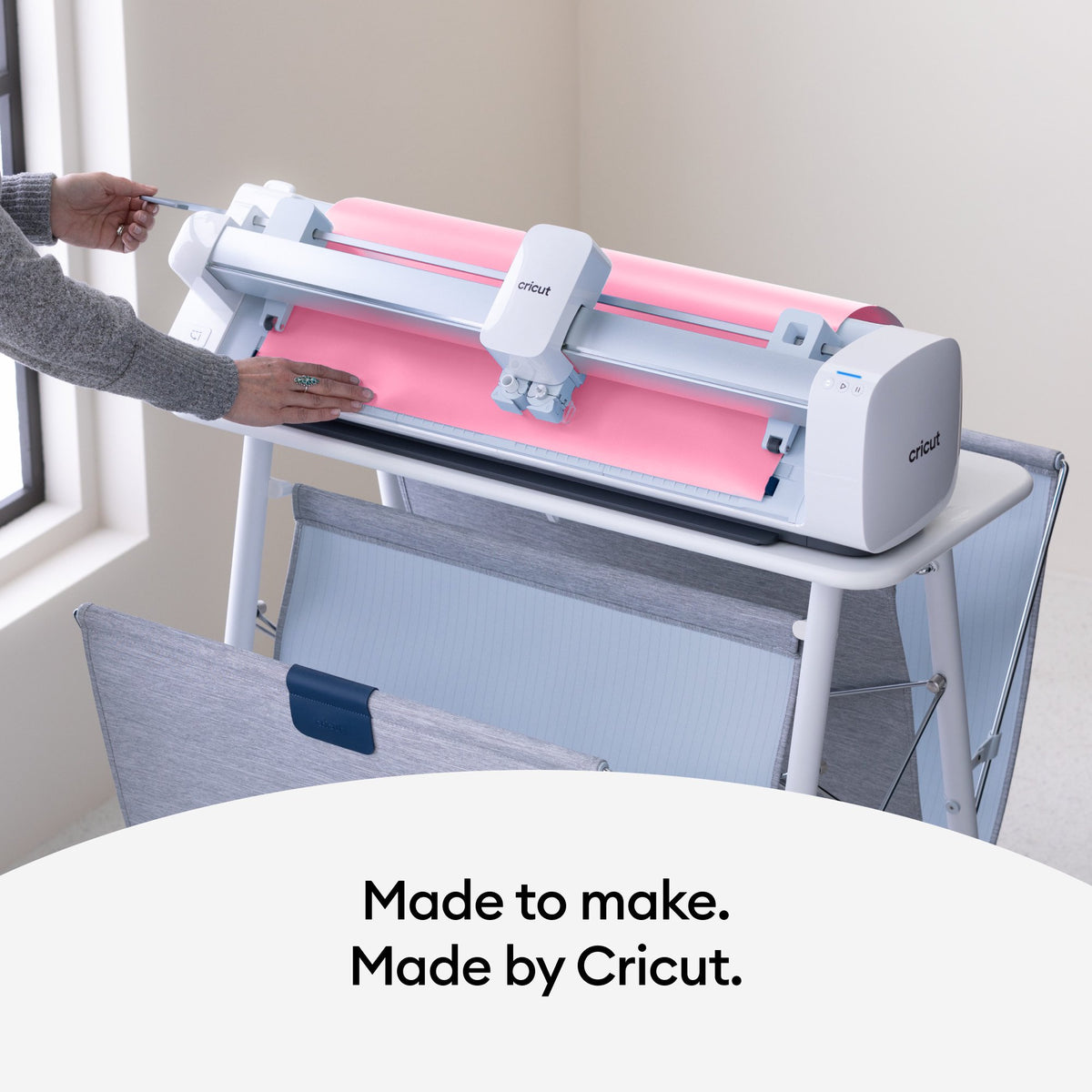 Cricut Venture Smart Vinyl Removable (25 in x 5 ft), 25" x 60" — product image 5