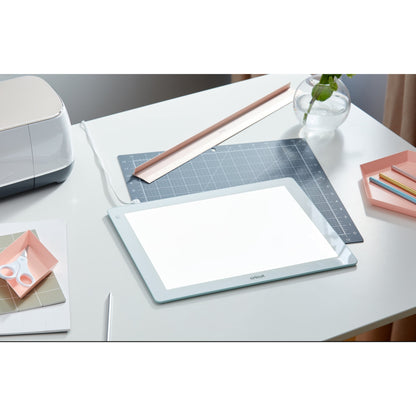 Cricut BrightPad Light Tablet with Adjustable Brightness 29.2 x 22.8 cm Lit Area — product image 4