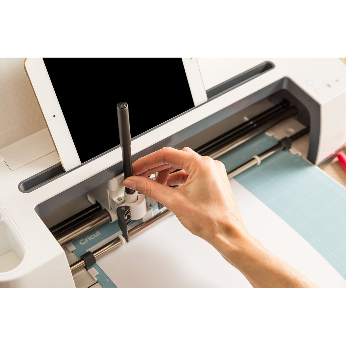 Cricut® Infusible Ink™ Pens 0.4, Basics (5 ct), Fine Point — product image 4